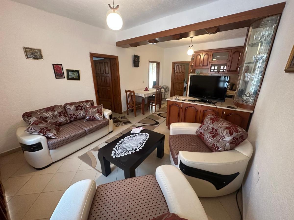 Guri Guest House Πόγραδετς Εξωτερικό φωτογραφία